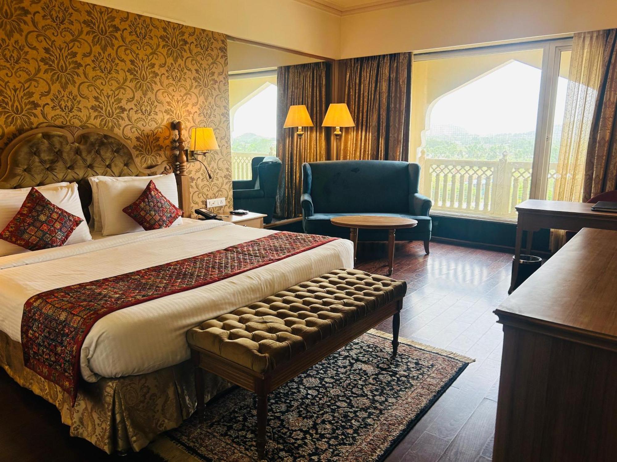 Indana Palace Jaipur Ngoại thất bức ảnh